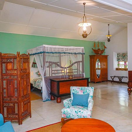 Mountbatten Bungalow- Thema Collection 康提 外观 照片